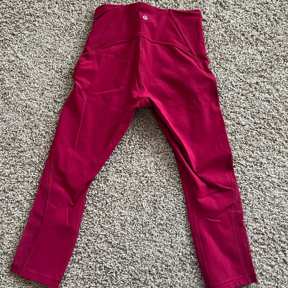 Lululemon Cropped Train Times Leggings